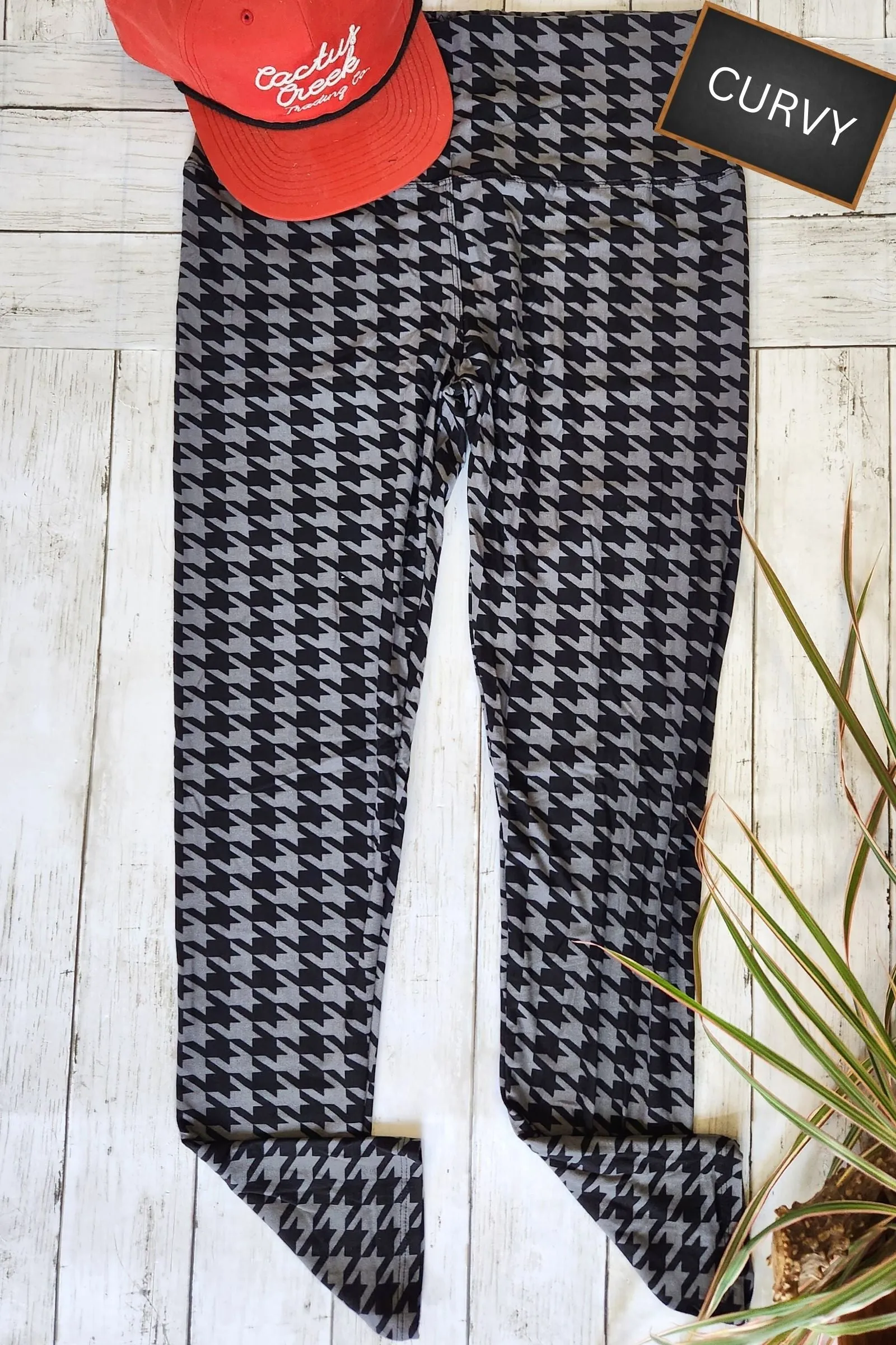 CURVY Black & Gray Houndstooth Yoga Leggings