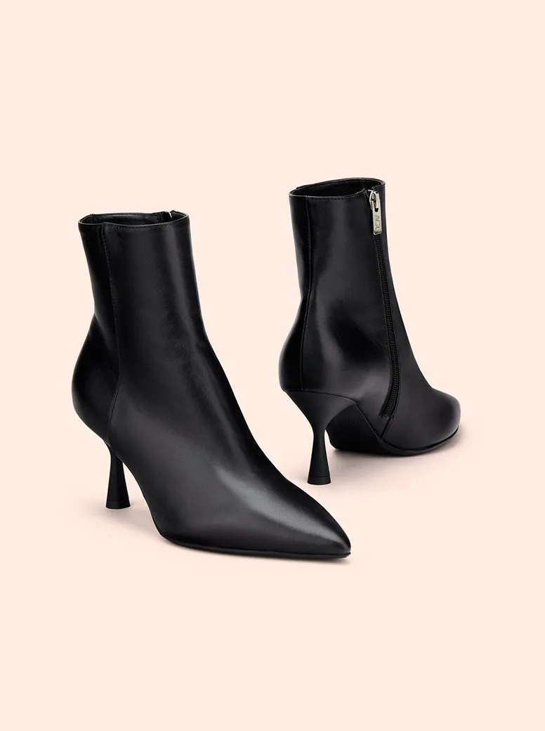 Ide Bootie black