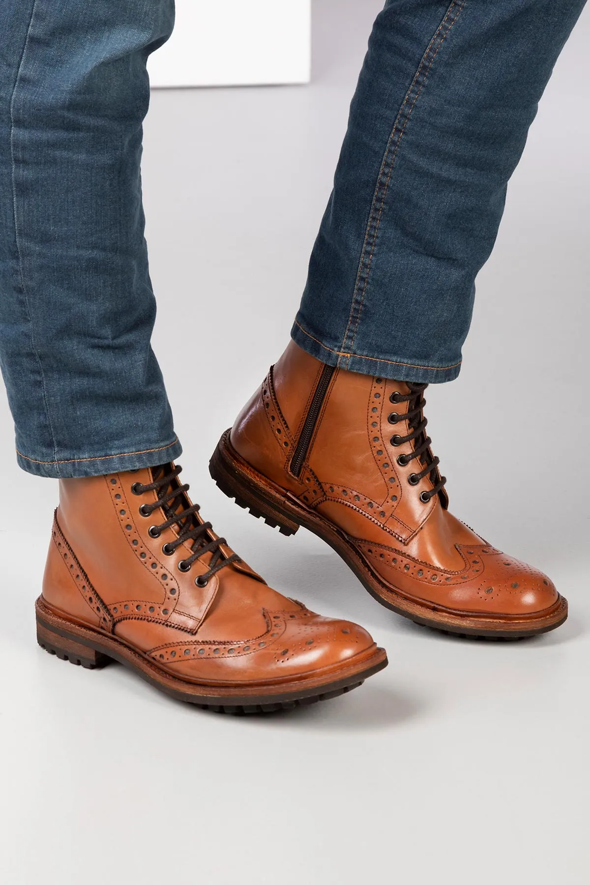 Men's Brogue Boots - Wetherby